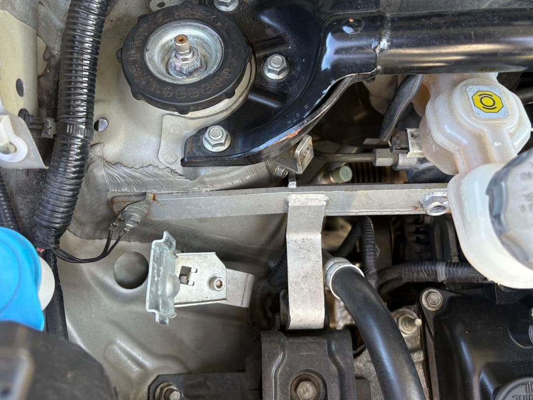 ha36s アルトワークス　テイクオフ　マスターシリンダーストッパー