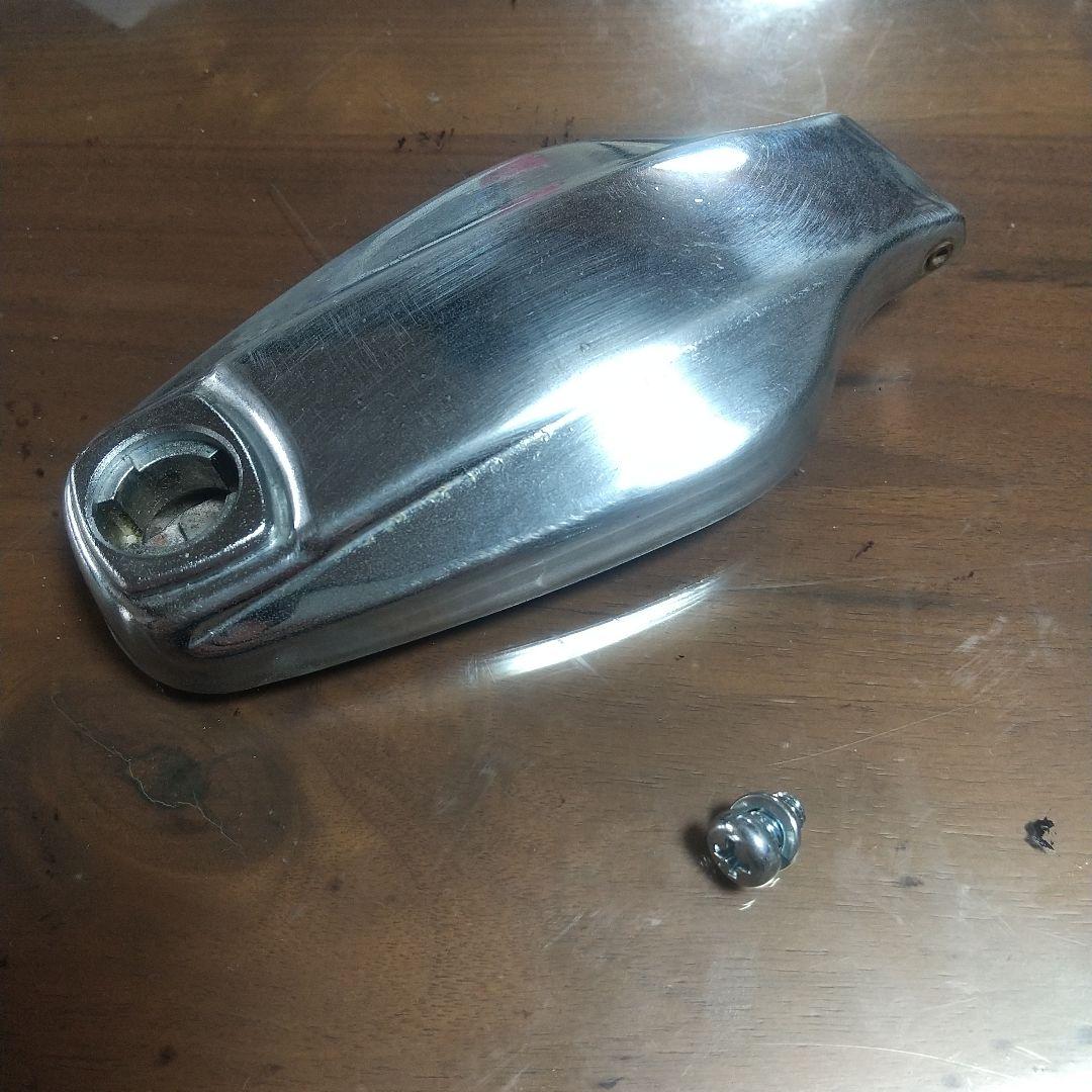 ヤマハ　SR400 初期型　タンクキャップ　難あり