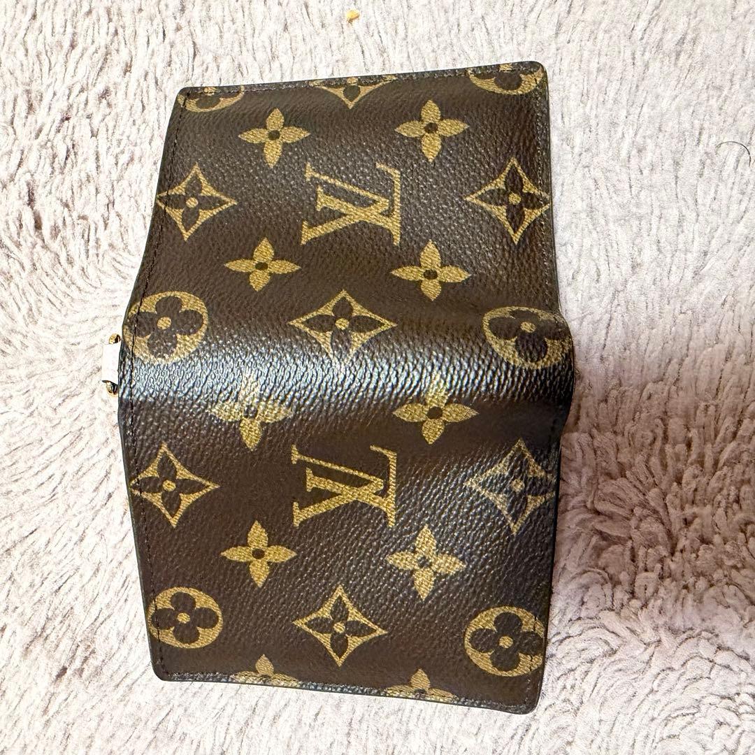 【本日限定価格】Louis Vuitton ルイヴィトン チャーム付き 財布