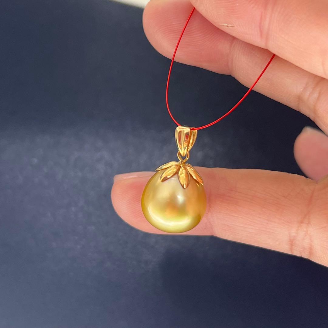 【新品未使用】南洋真珠ペンダント K18 12.5-13mm ゴールド