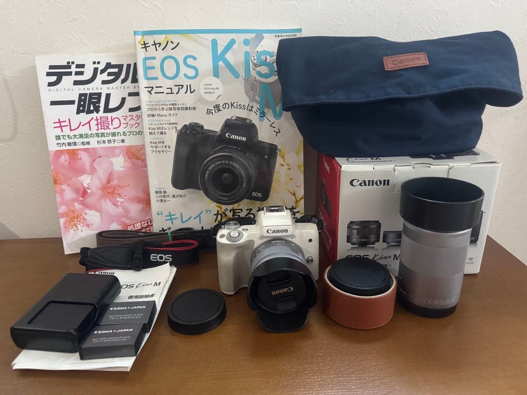 Canon EOS Kiss M ダブルレンズキット➕ EF-M55-200mm