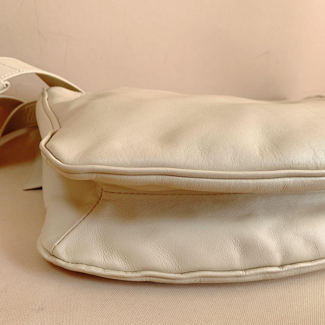 【Miyu*】イアパピヨネ 本革 スワローマチショルダーバッグ