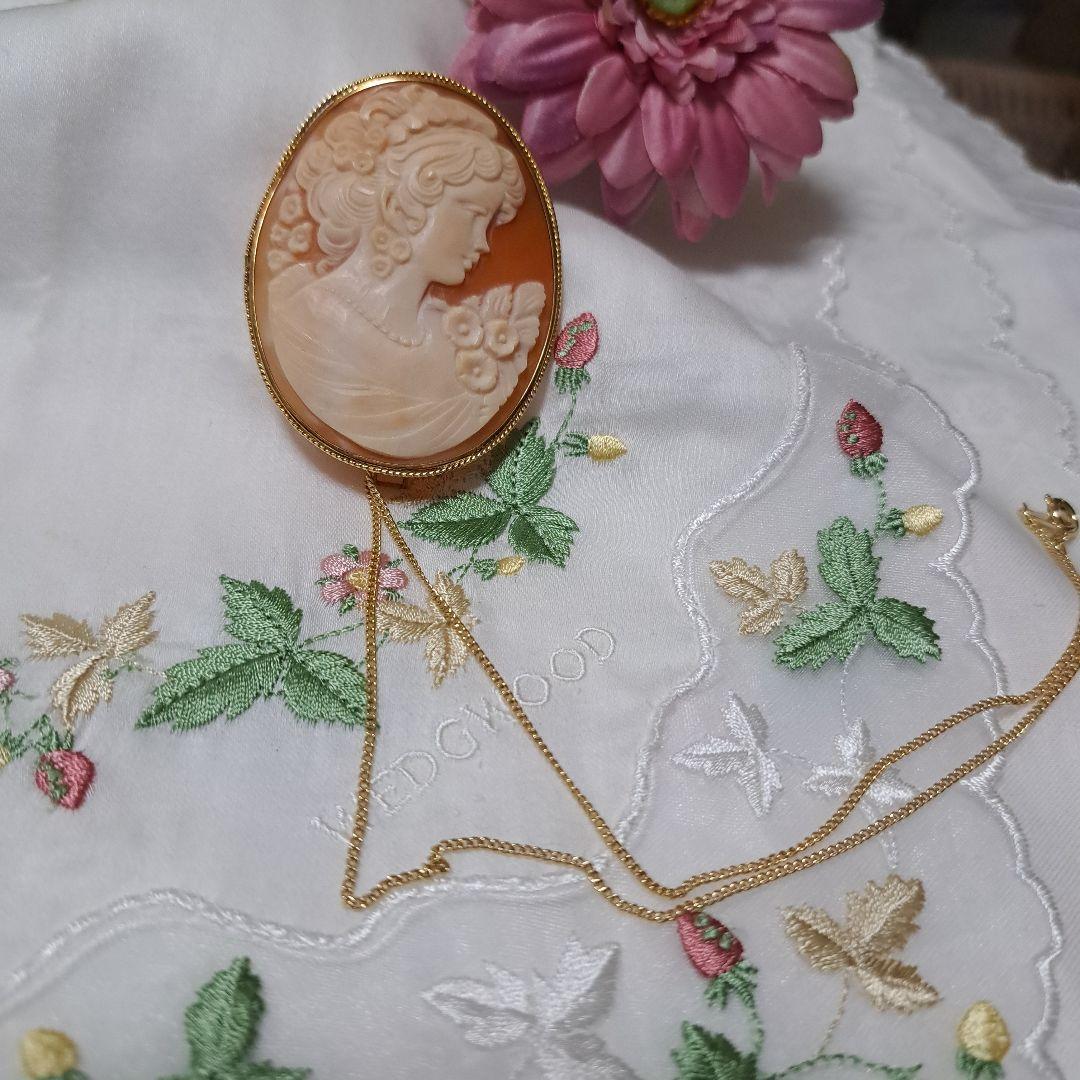 カメオペンダント&ブローチ