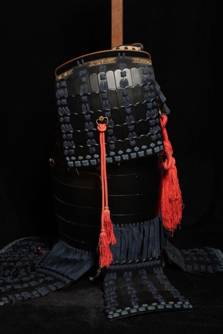 紺糸威二枚胴(家紋入) 等身大