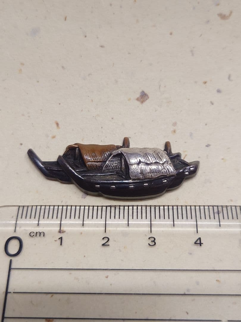 目貫、象と南蛮船図