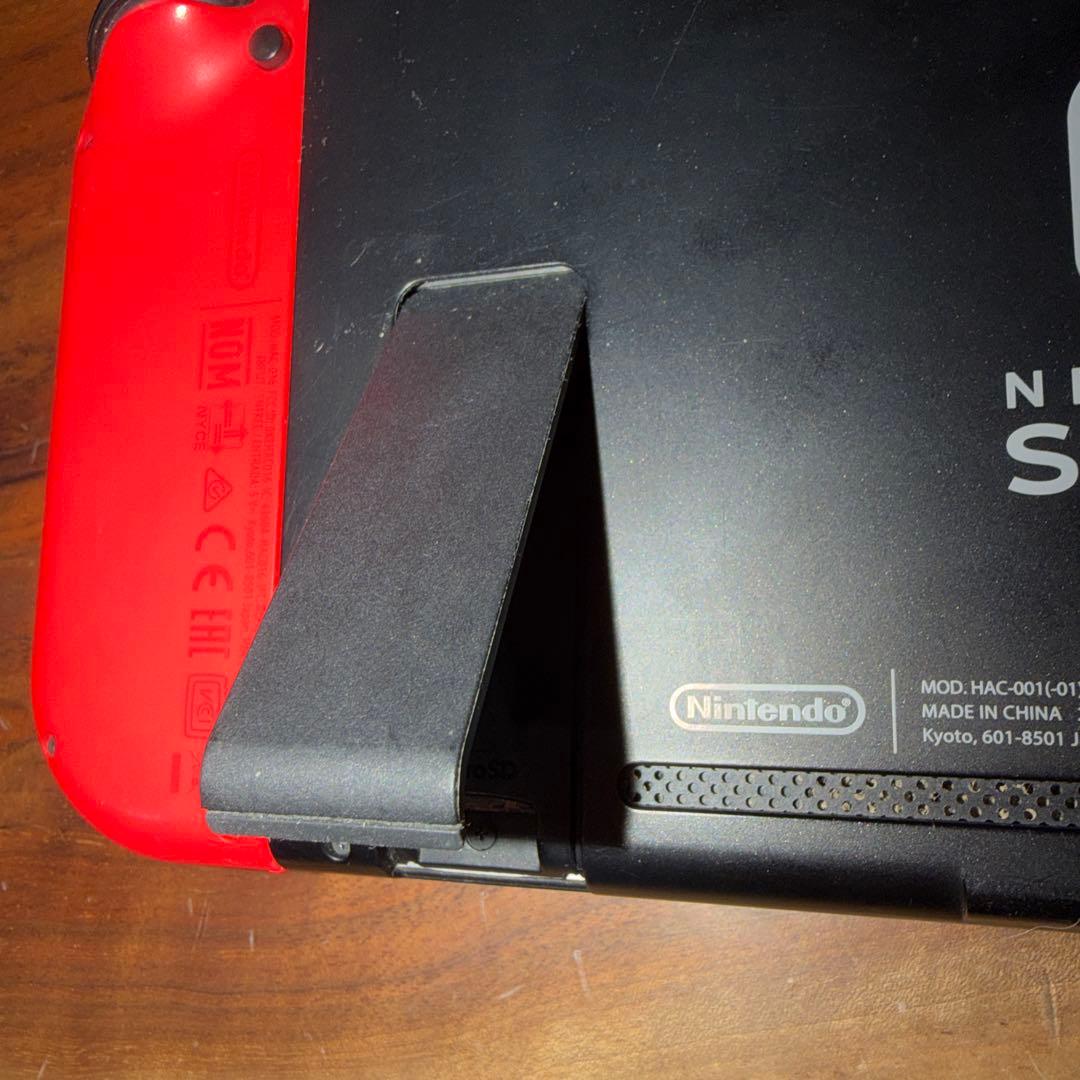 Nintendo Switch 本体 ネオンブルー・レッド