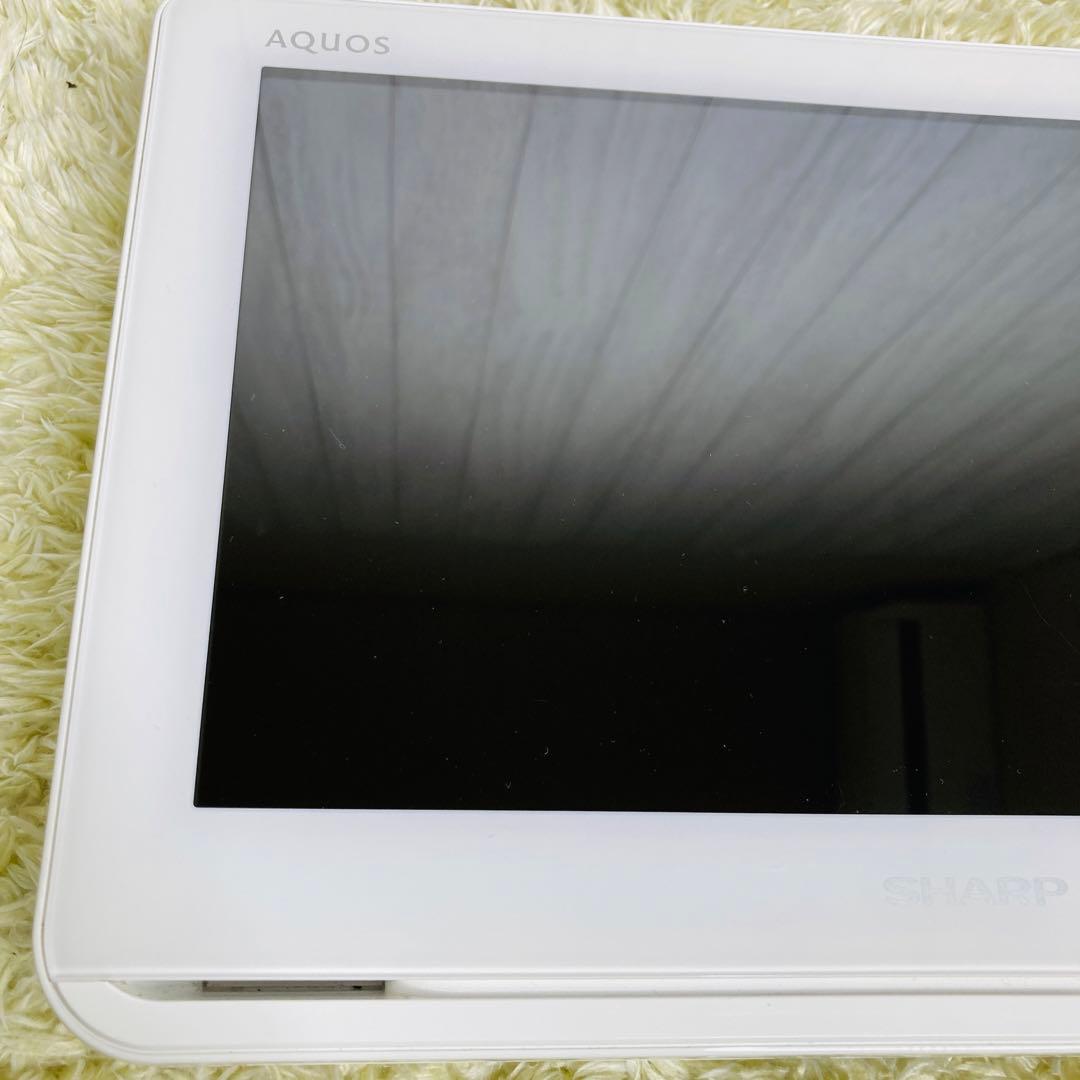 【極美品】SHARP シャープ ポータブルテレビ AQUOS 2T-C12AF