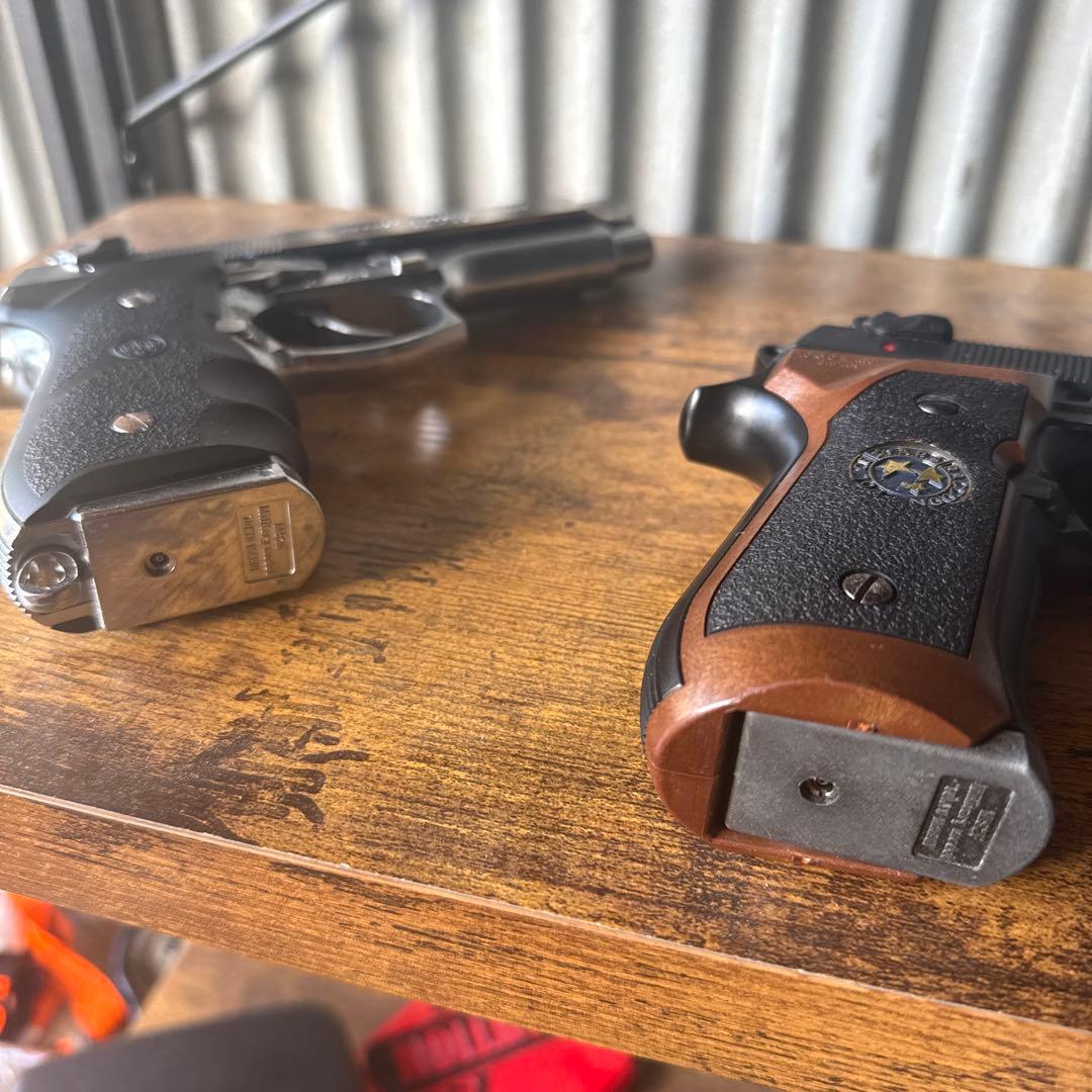 ガスガン　2個セット