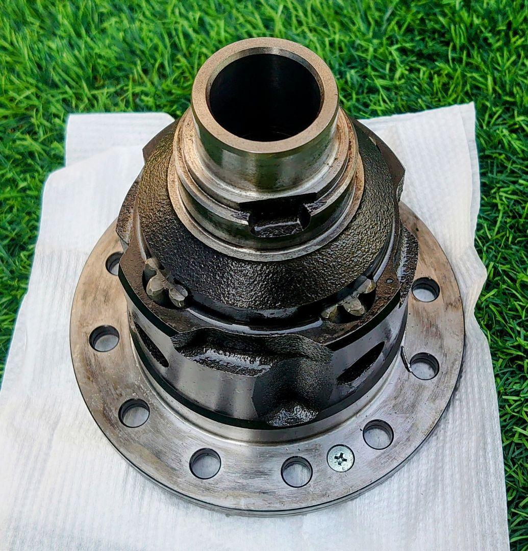 スバル WRX STI(VAB前期)純正フロントデフ(ヘリカルLSD)