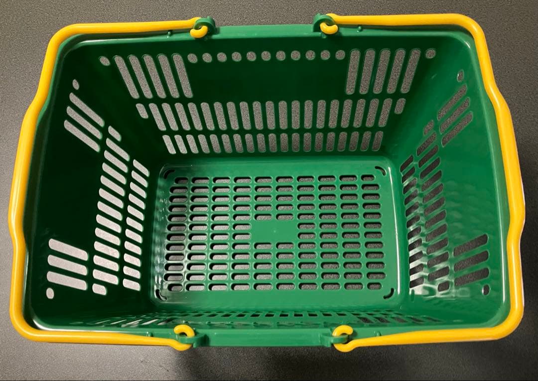 ピカピカマート　バスケット　ポーチロトム　ポーチマホイップ　マルチケースコダック