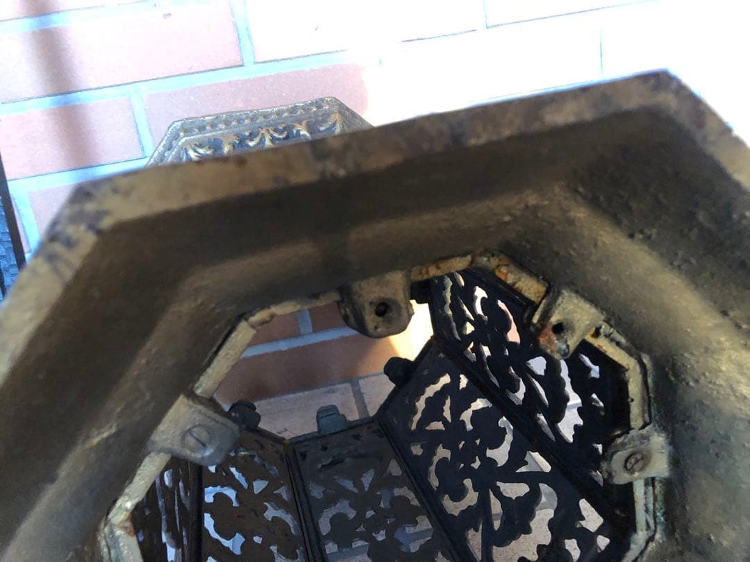 フラワースタンド　ヨーロピアン風　アンティーク調　ロココ調　コーヒーテーブル