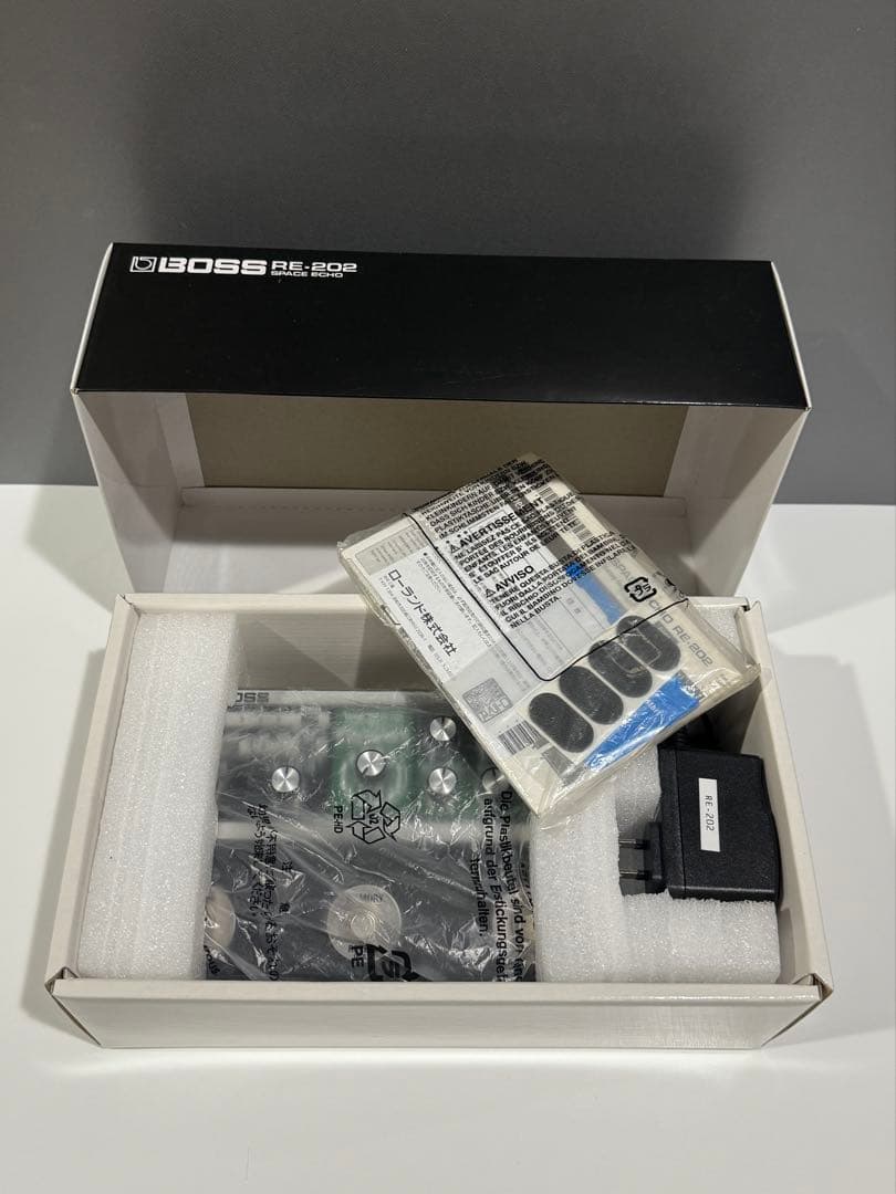 BOSS RE-202 space echo スペース エコー　エフェクター　r