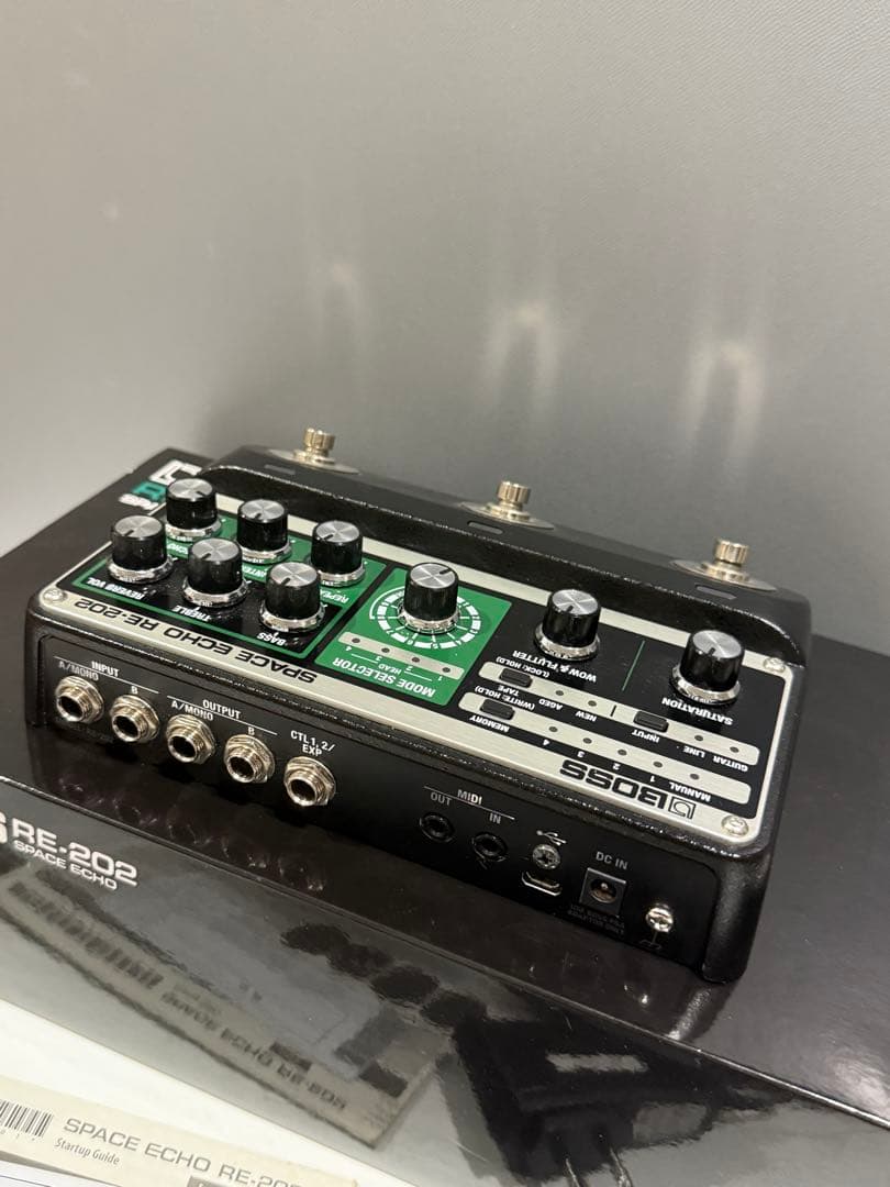 BOSS RE-202 space echo スペース エコー　エフェクター　r