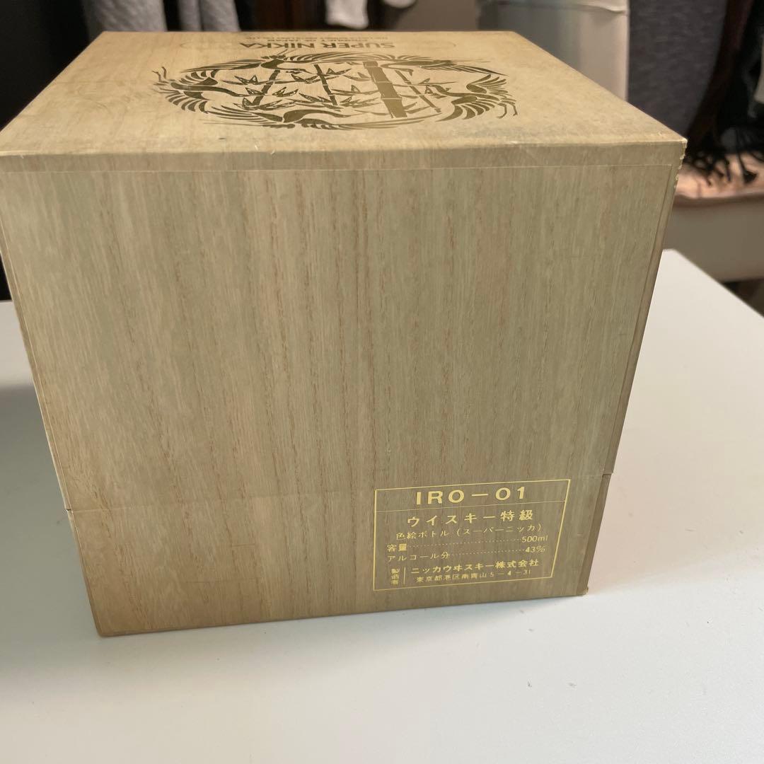 【未開栓】ニッカ　陶器　有田焼　色絵ボトル　ウイスキー　特級　ニッカウヰスキー