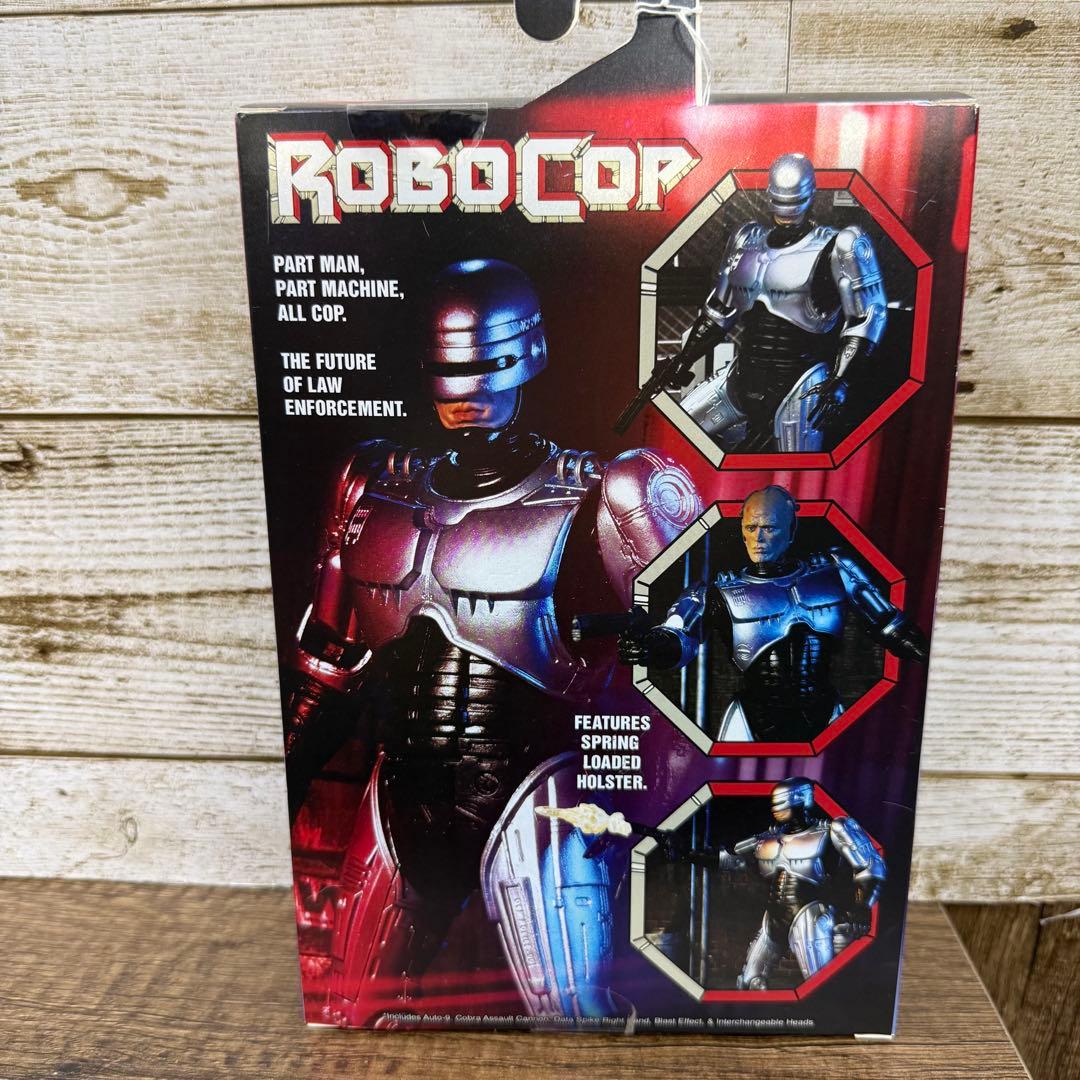NECA RoboCop Ultimate フィギュア