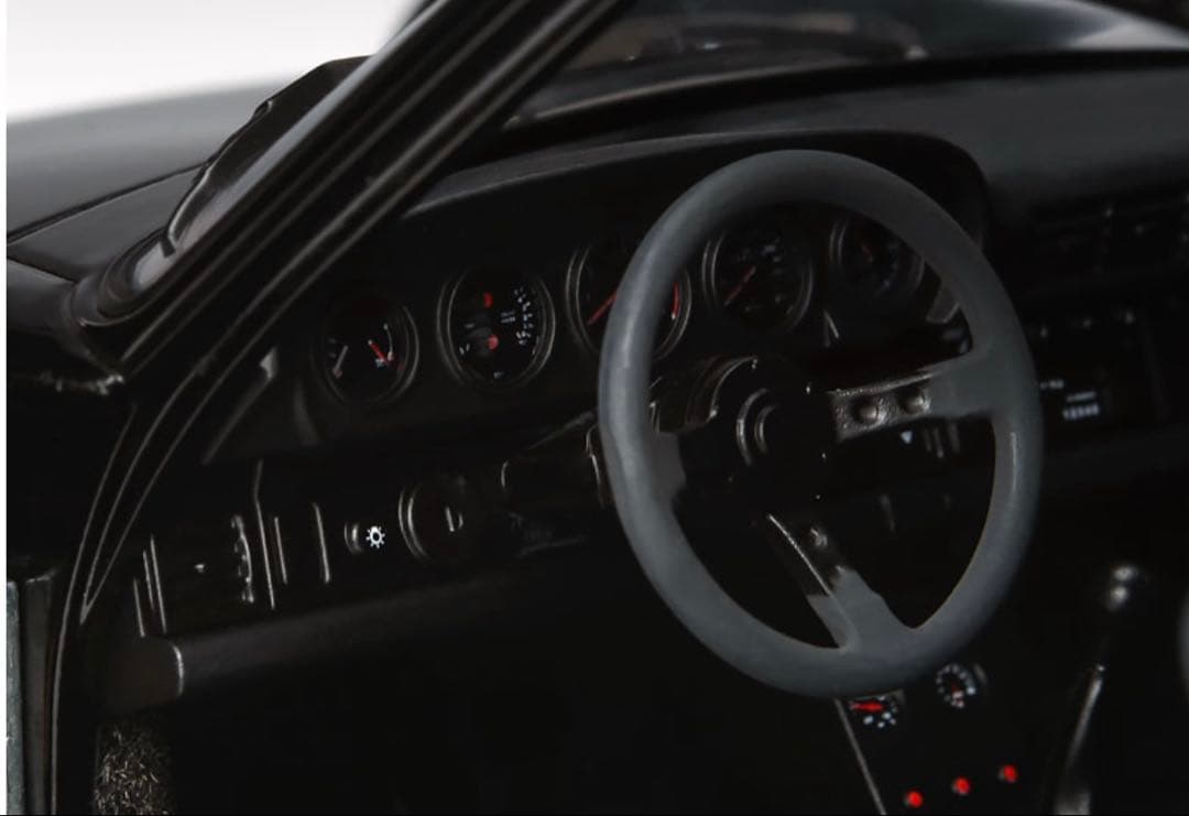 Autoart Porsche 911 (930) Turbo 湾岸ミッドナイト