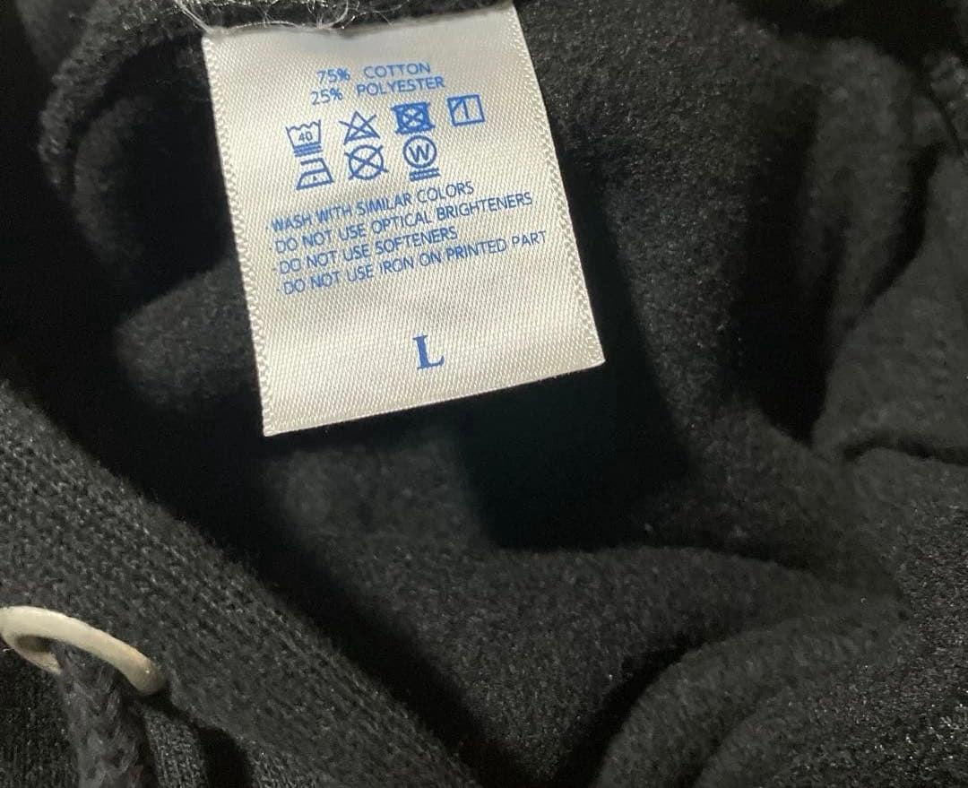 ZARD プルオーバーパーカー