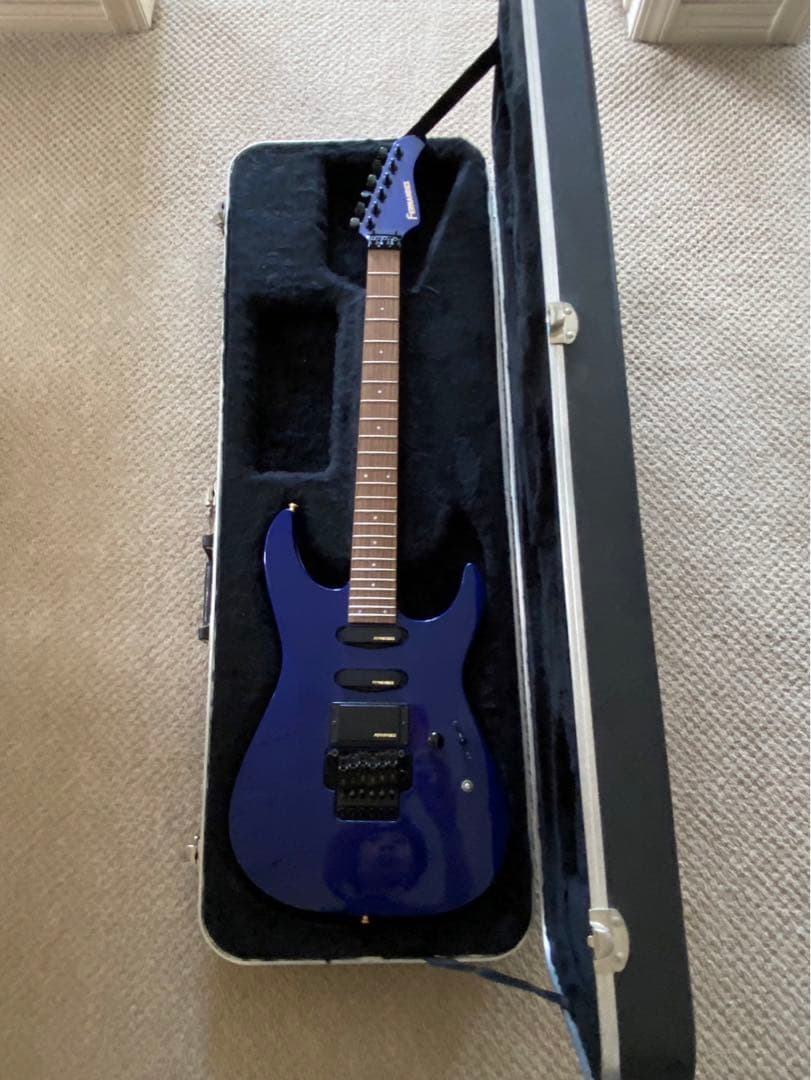 FERNANDES エレキギター 青 24フレット ハードケース付き