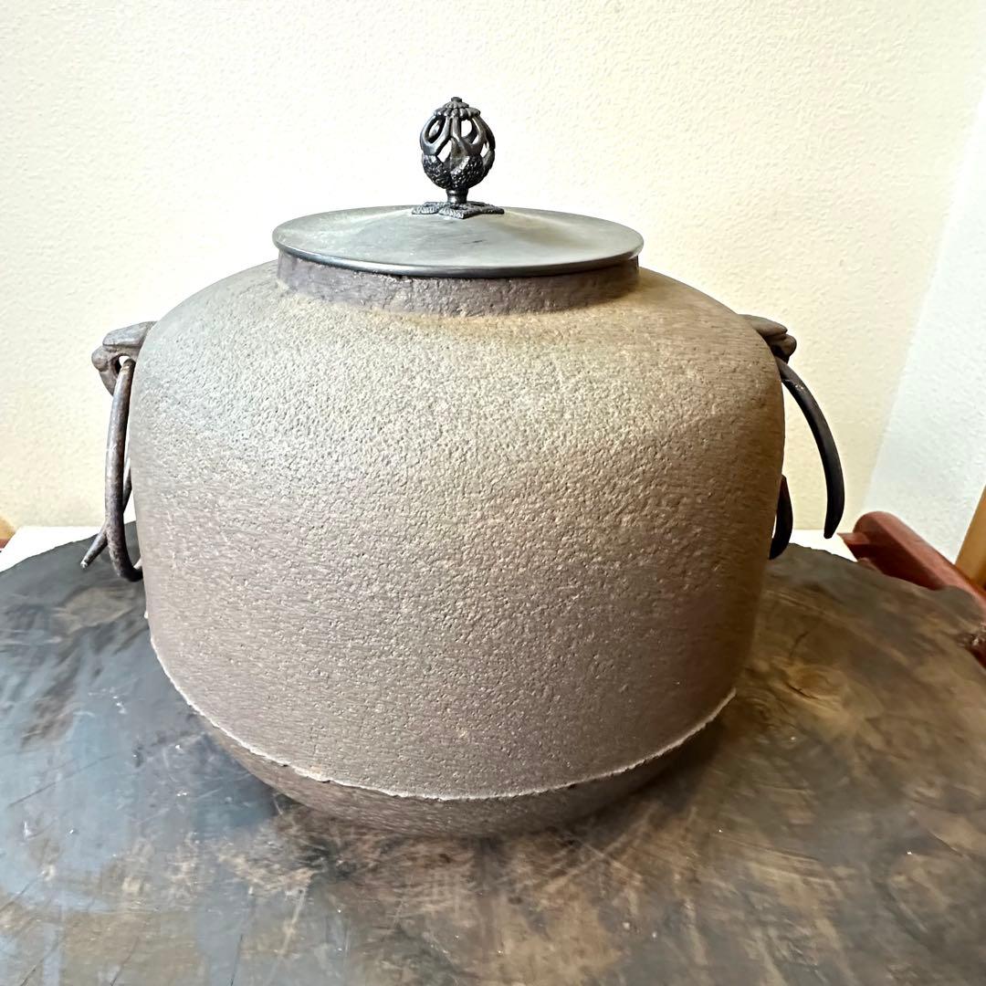 A.Bまとめて購入のみ♦︎未使用品♦︎茶道具　老松地紋　茶窯　窯鐶　釜　鉄製　古道具