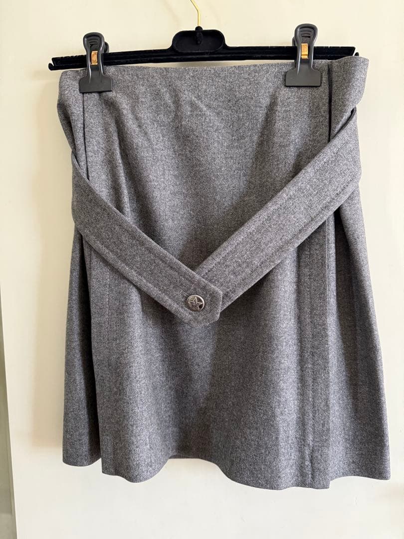 CHANEL ウール　上品ミニスカート　グレー　38 訳あり