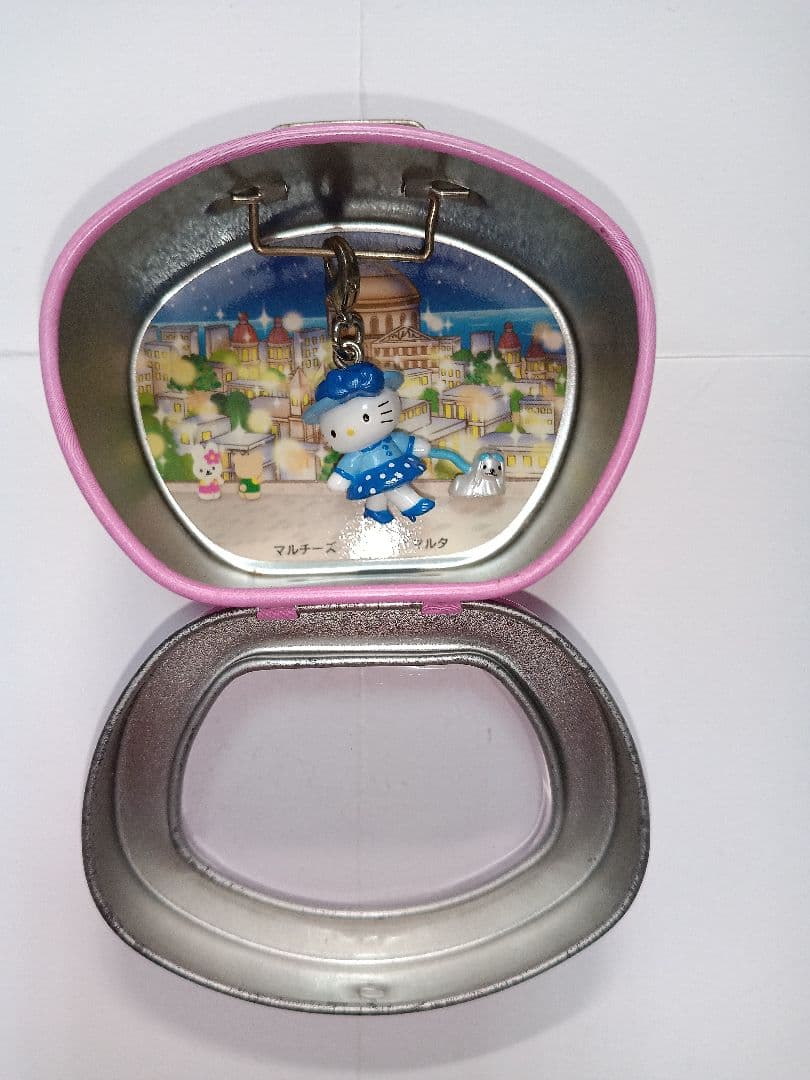 ハッピー　ハローキティ　世界　子犬のお散歩　ファスナーマスコット　6種