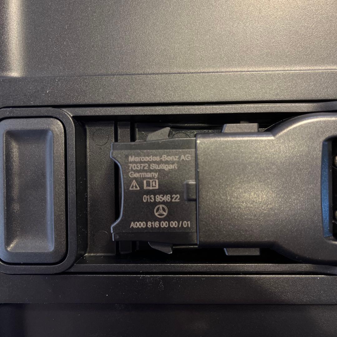 純正　メルセデス　ベンツ　コンフォートシステム テーブル 2個セット