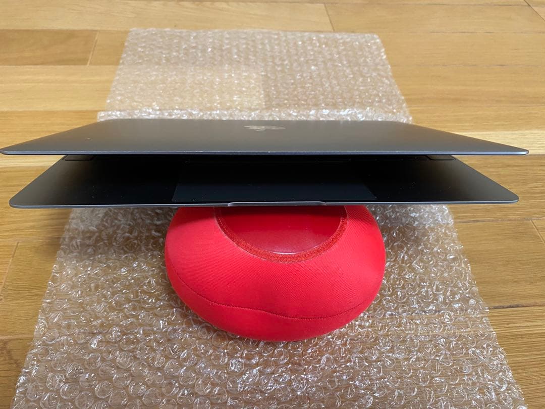 MacBook 12インチ 2017 i7/16GB/256GB