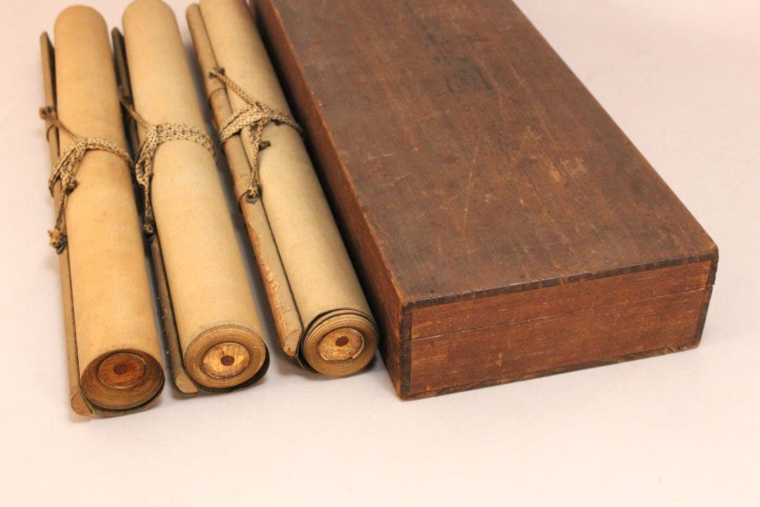 No5501掛軸　在名　探信筆 三幅　水墨　山水画　布袋図　紙本　合箱　送料無料