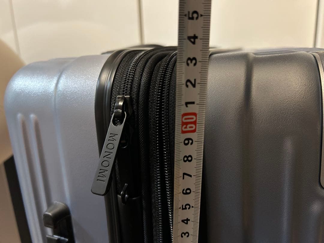 【専用】MONOMI シルバーキャリーケース Mサイズ65L