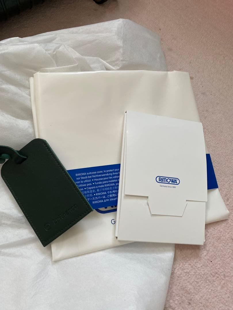 週末セール　リモワ　リンボ