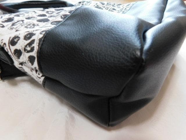 未使用　ローリングストーンズ　ボストンタイプバッグ　黒系