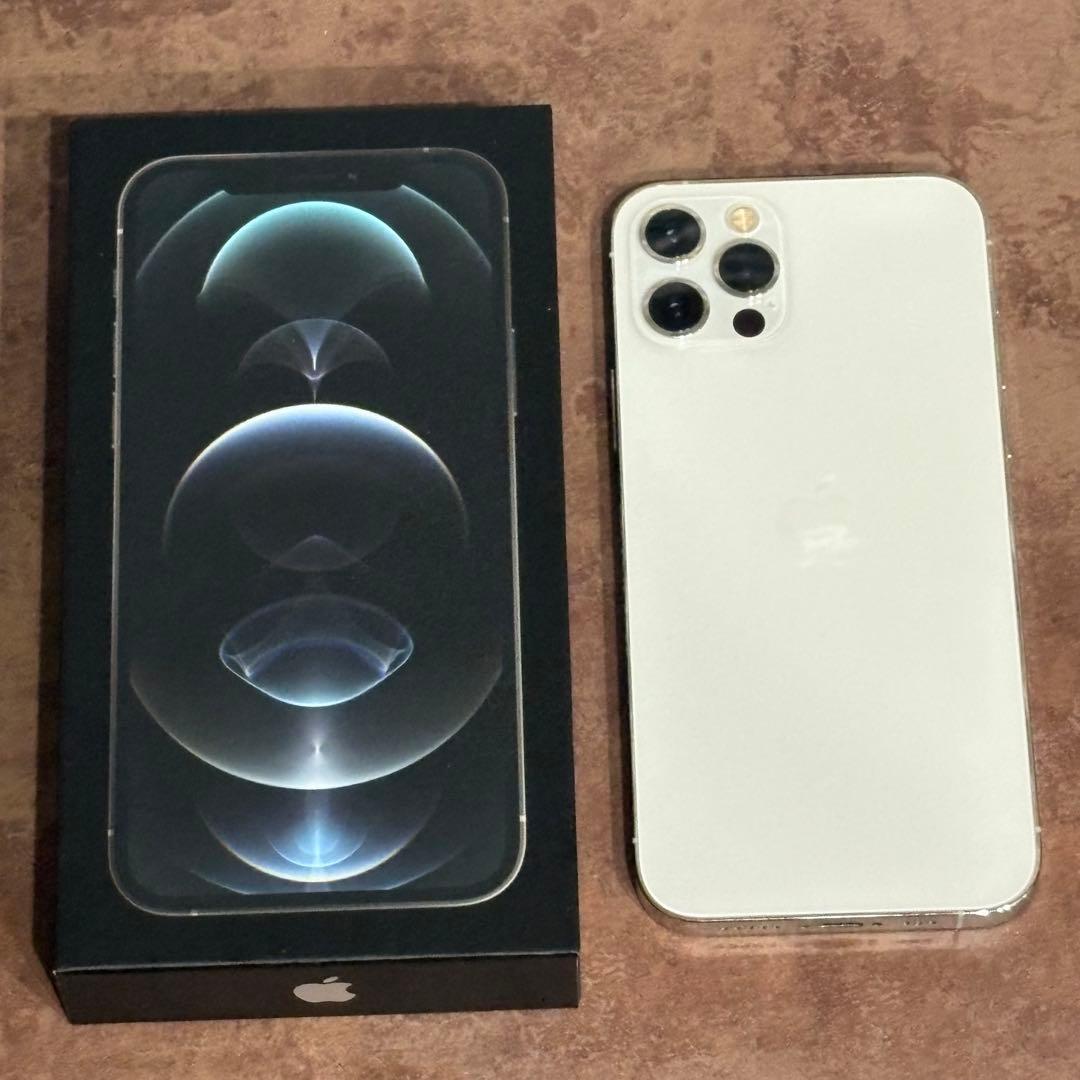iPhone 12 Pro シルバー 256GB SIMフリー 初期化済み