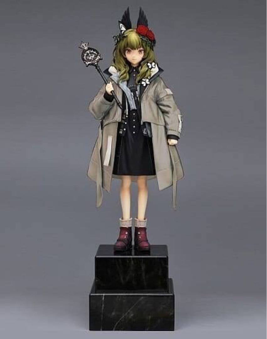 LAVENDER QUARTZ 十羅菱らな　限定ホワイト