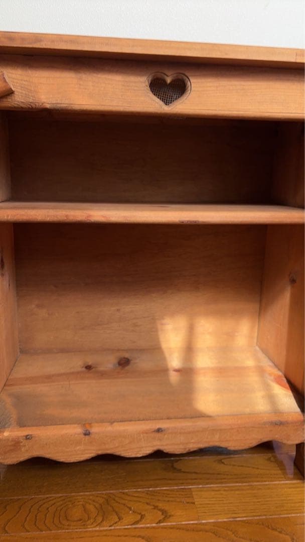 カントリー木製ストライプ柄キャビネット