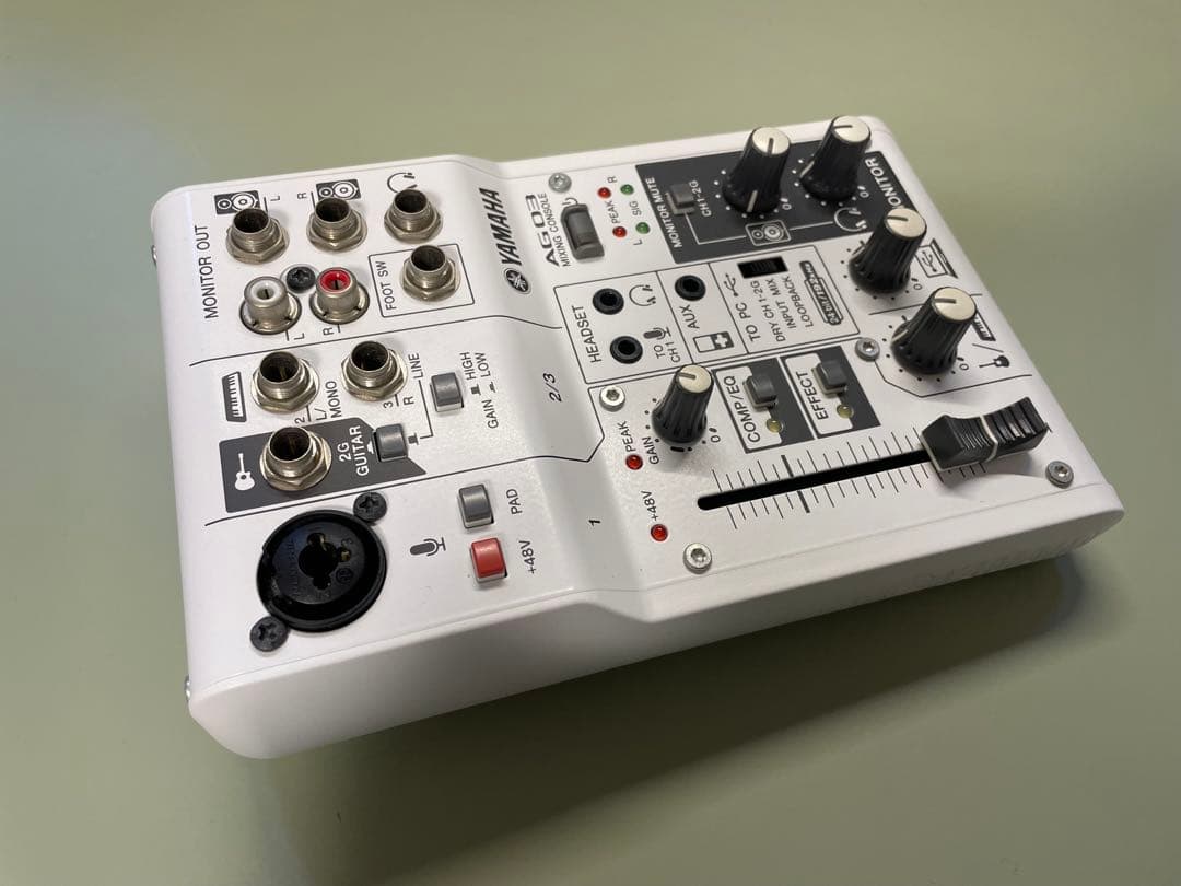 Yamaha AG03 ミキシングコンソール