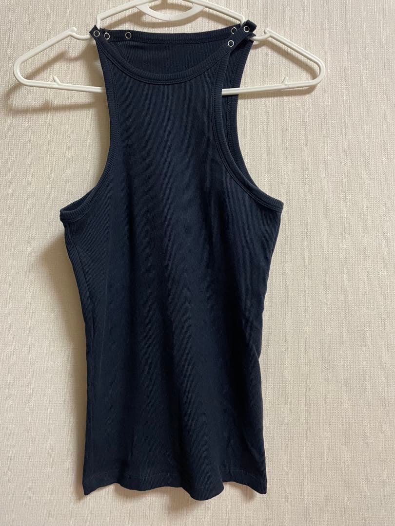 jun mikami タンクトップ