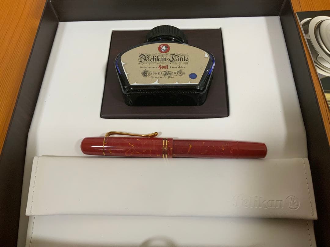 Pelikan 万年筆 限定 M101 ブライトレッド インク付き