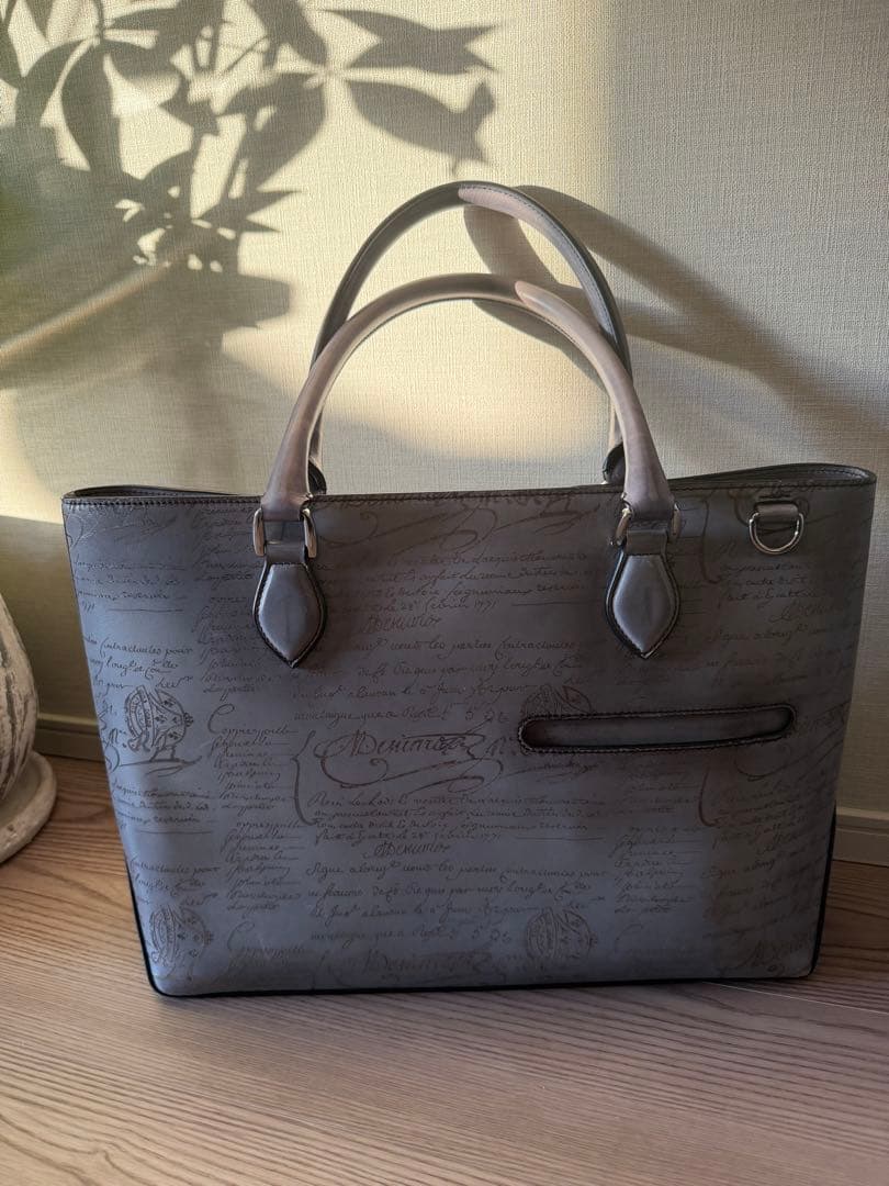 ベルルッティ　ビジネスバック