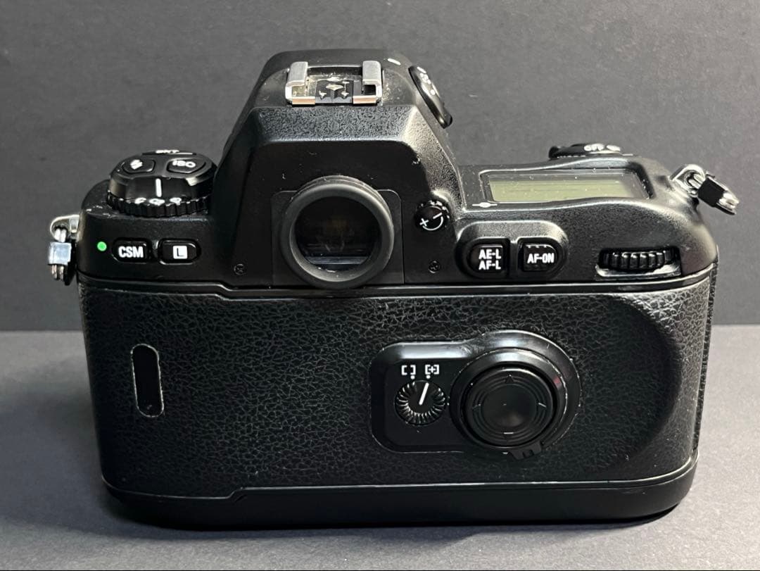 フィルムカメラ Nikon F100