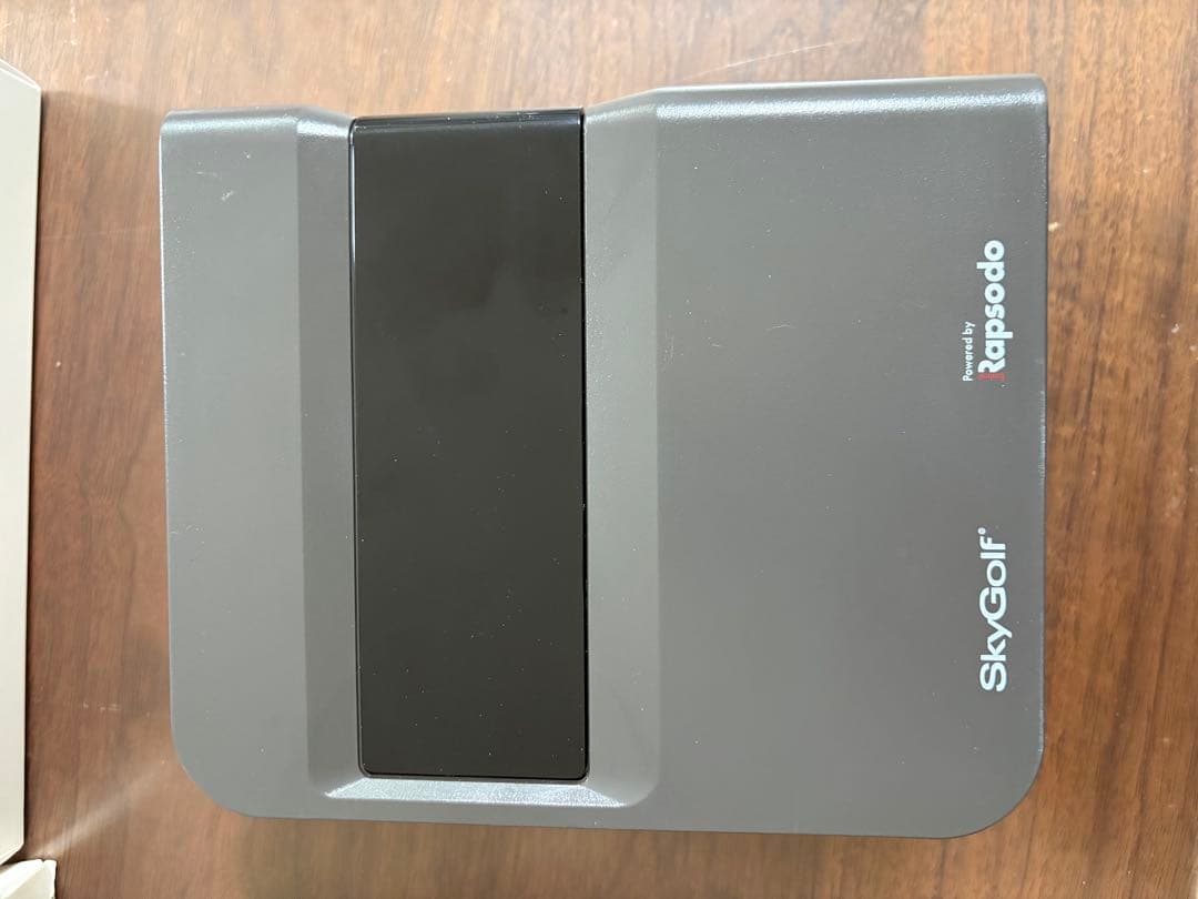 SkyTrak ゴルフ用距離計 箱付き