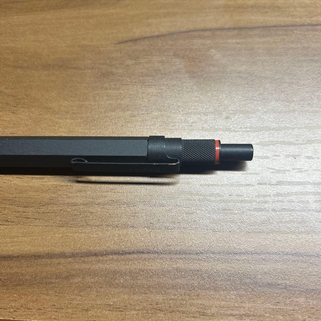 カヴェコスペシャル0.3mm rotring 600 0.5mm & 3in1