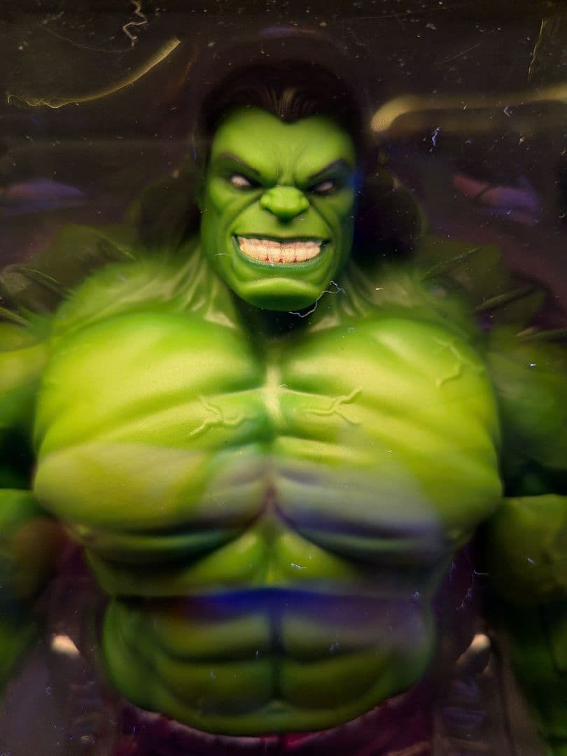 新品未開封マーベルレジェンド ハルク 22cm