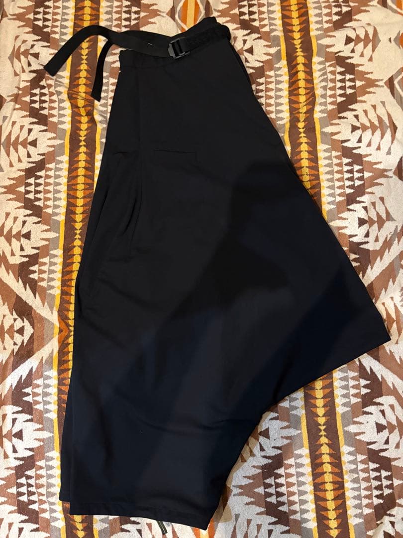 最安値 Acronym P58-DS black size S