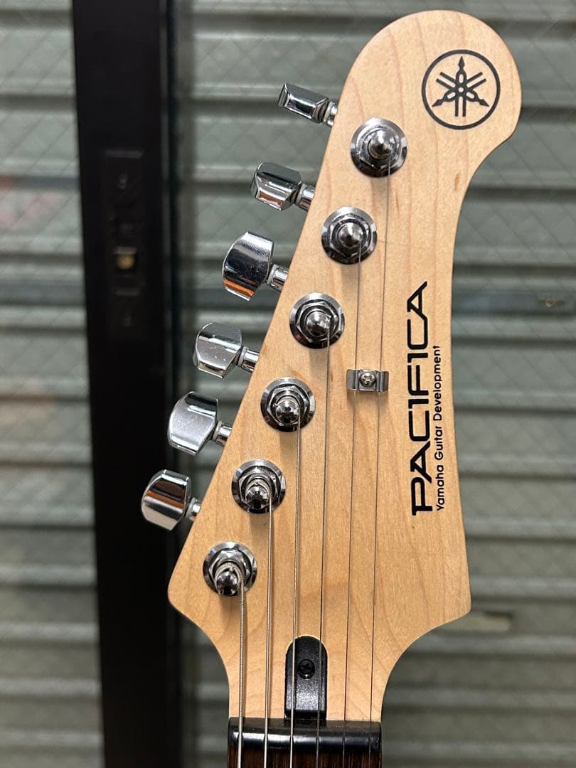 YAMAHA エレキギター　PACIFICA ストラトキャスター