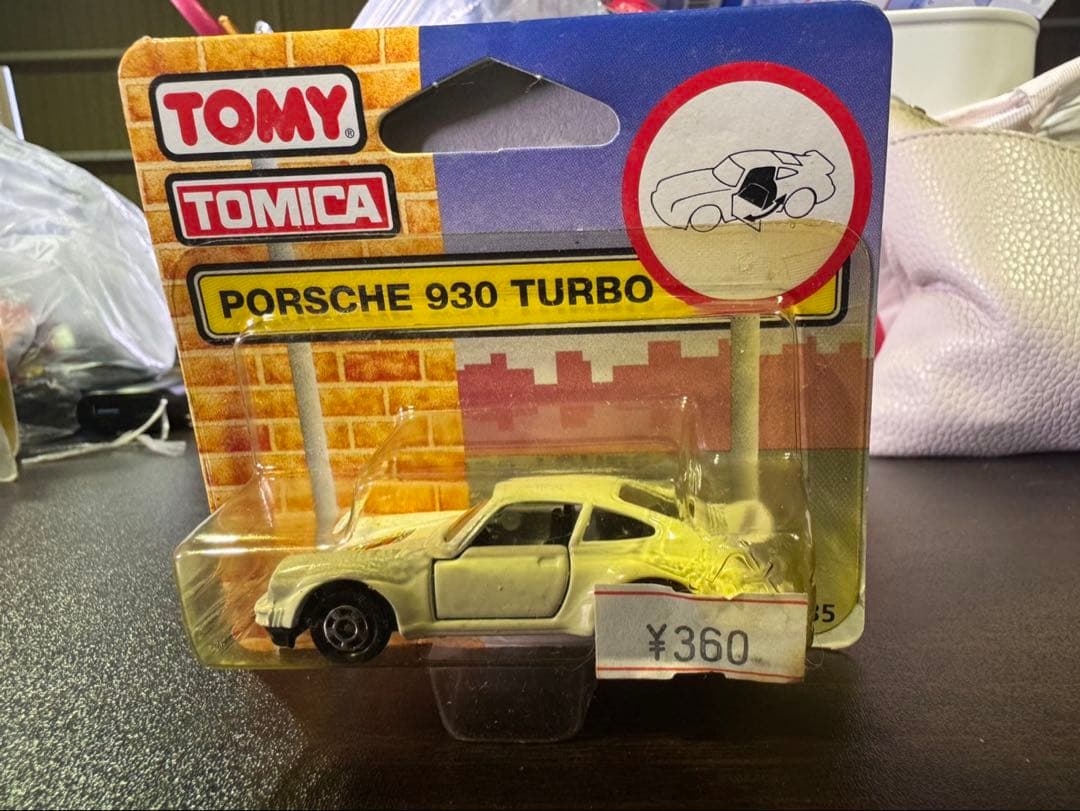 s1648 未開封　トミカ　輸出用ブリスター　ポルシェ930ターボ