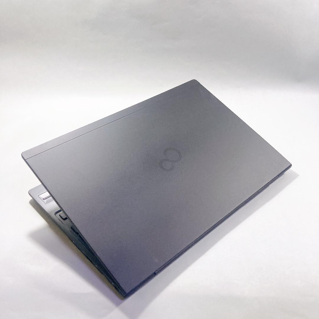 w126✨美品/ 超軽量 /爆速SSD/事務作業に快適✨すぐ使えるノートパソコン