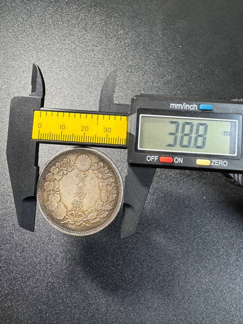 貿易銀　一圓銀貨　明治十年　古銭　 詳細な画像は最後にあります　銀900