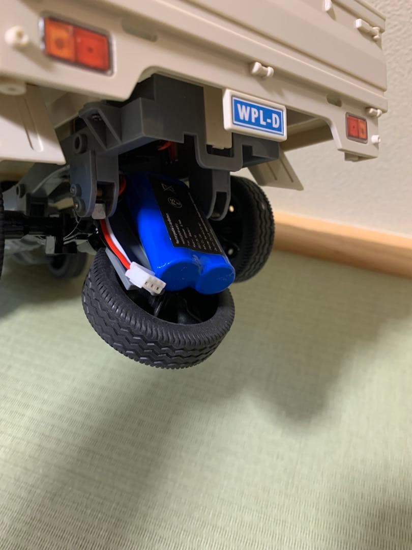 軽トラック　スズキ　キャリィ風　WPL ドリフト　2WD D12 1/10 丸目