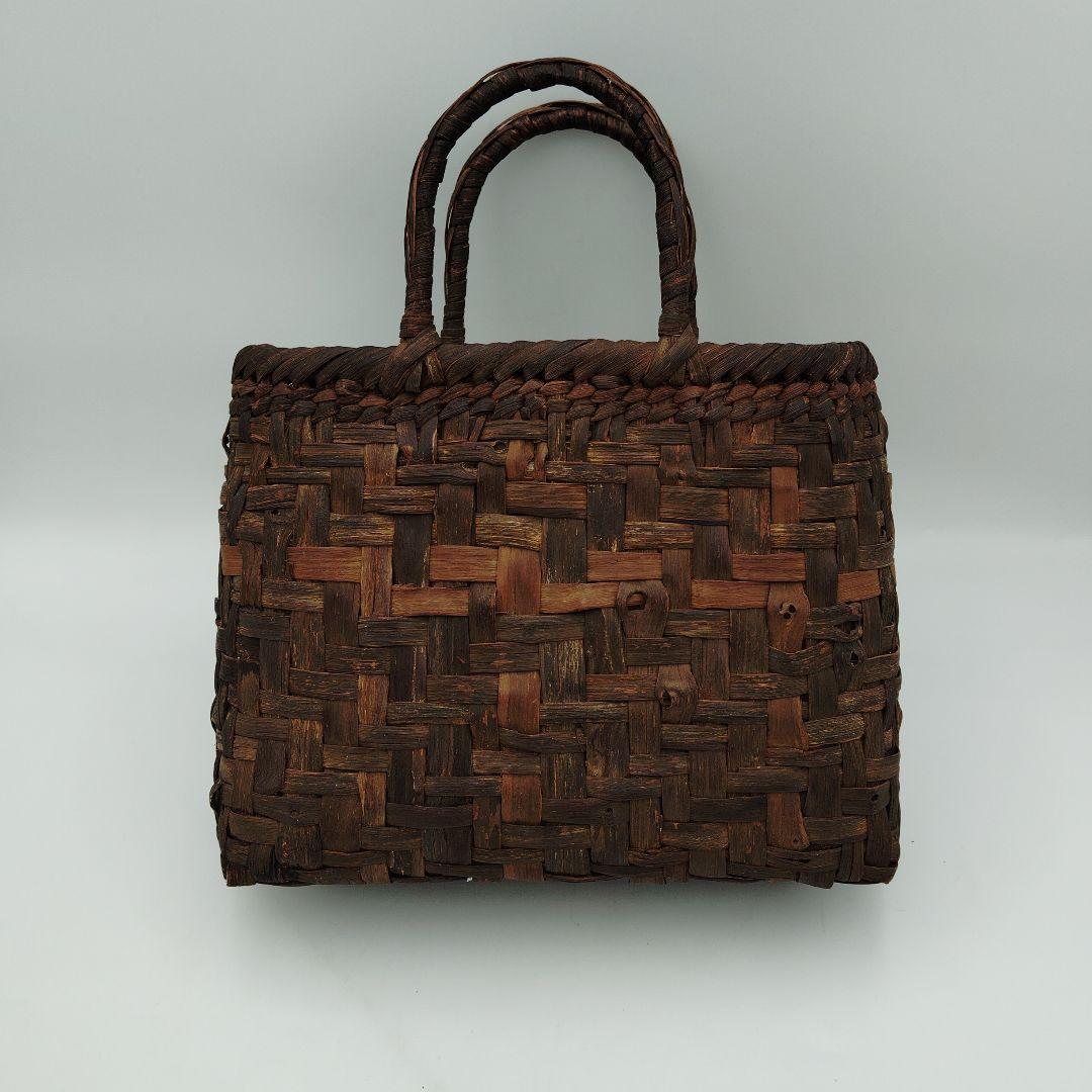 山葡萄のかごバック　天然素材　編み込み