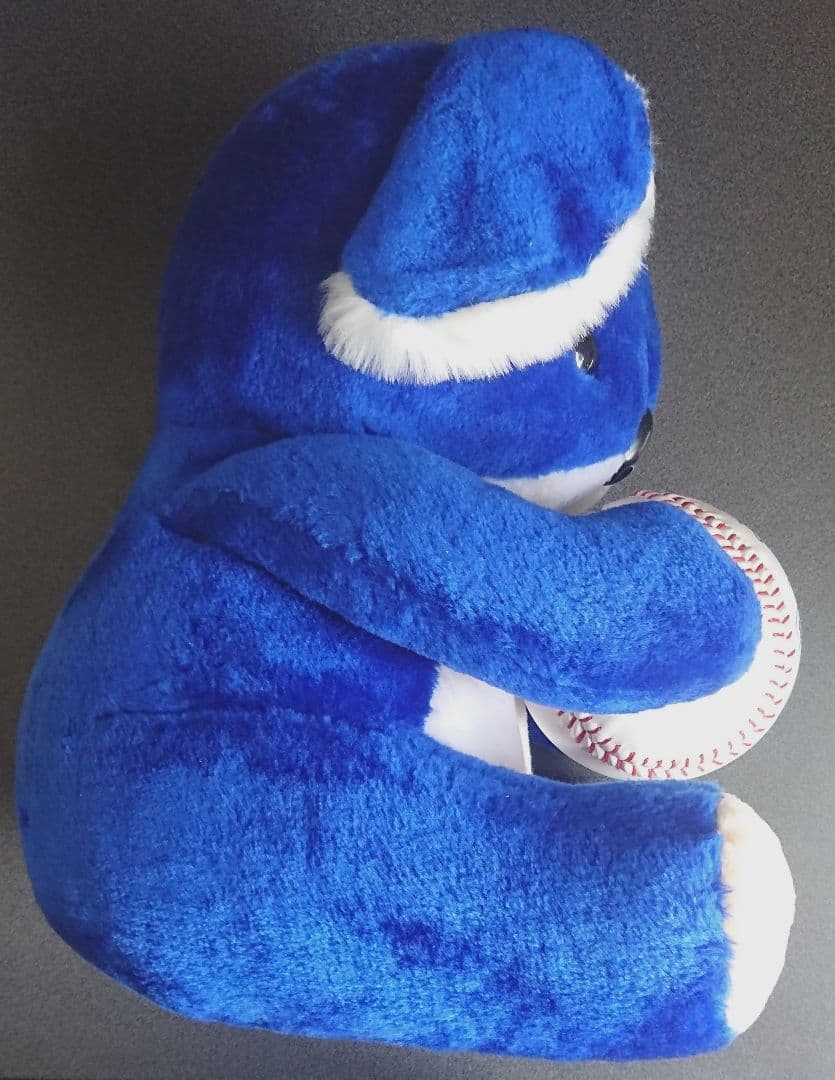 因縁？『ナゴヤ10.8』関係選手・寄せ書き直筆サイン入り初期ドアラぬいぐるみ